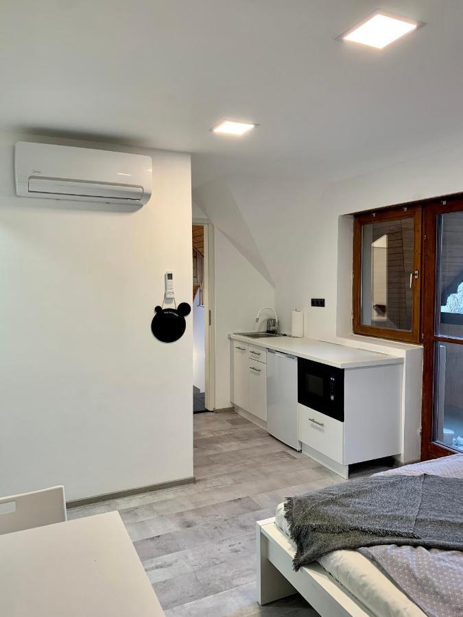 Var-Lak Apartman Eger Exteriör bild